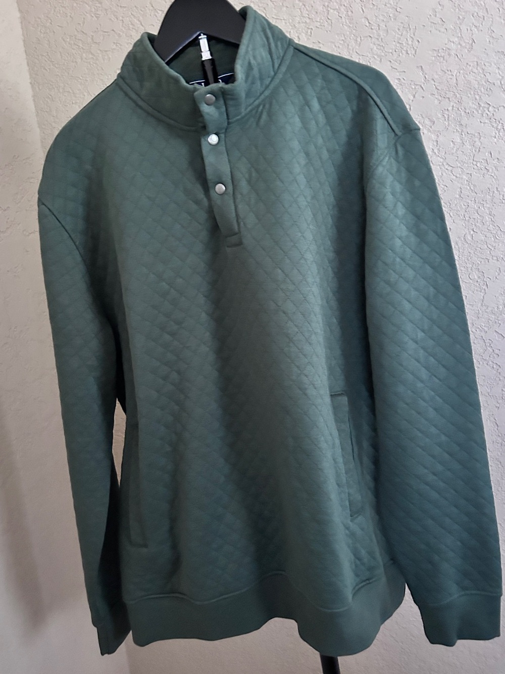 Men's Izod Quilted Pullover Shirt - Olive Green